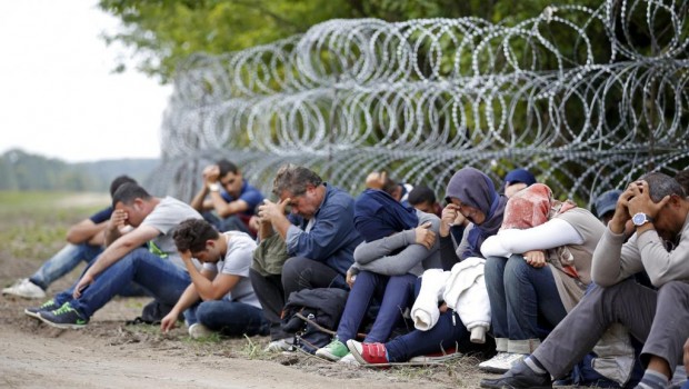 2015-09-15T130638Z_169387162_LR2EB9F10ERO7_RTRMADP_3_EUROPE-MIGRANTS-HUNGARY_0