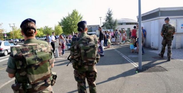 Rentree-scolaire-sous-surveillance-a-Vineuil_image_article_large