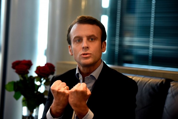 emmanuel-macron-bercy-1_5560001-2
